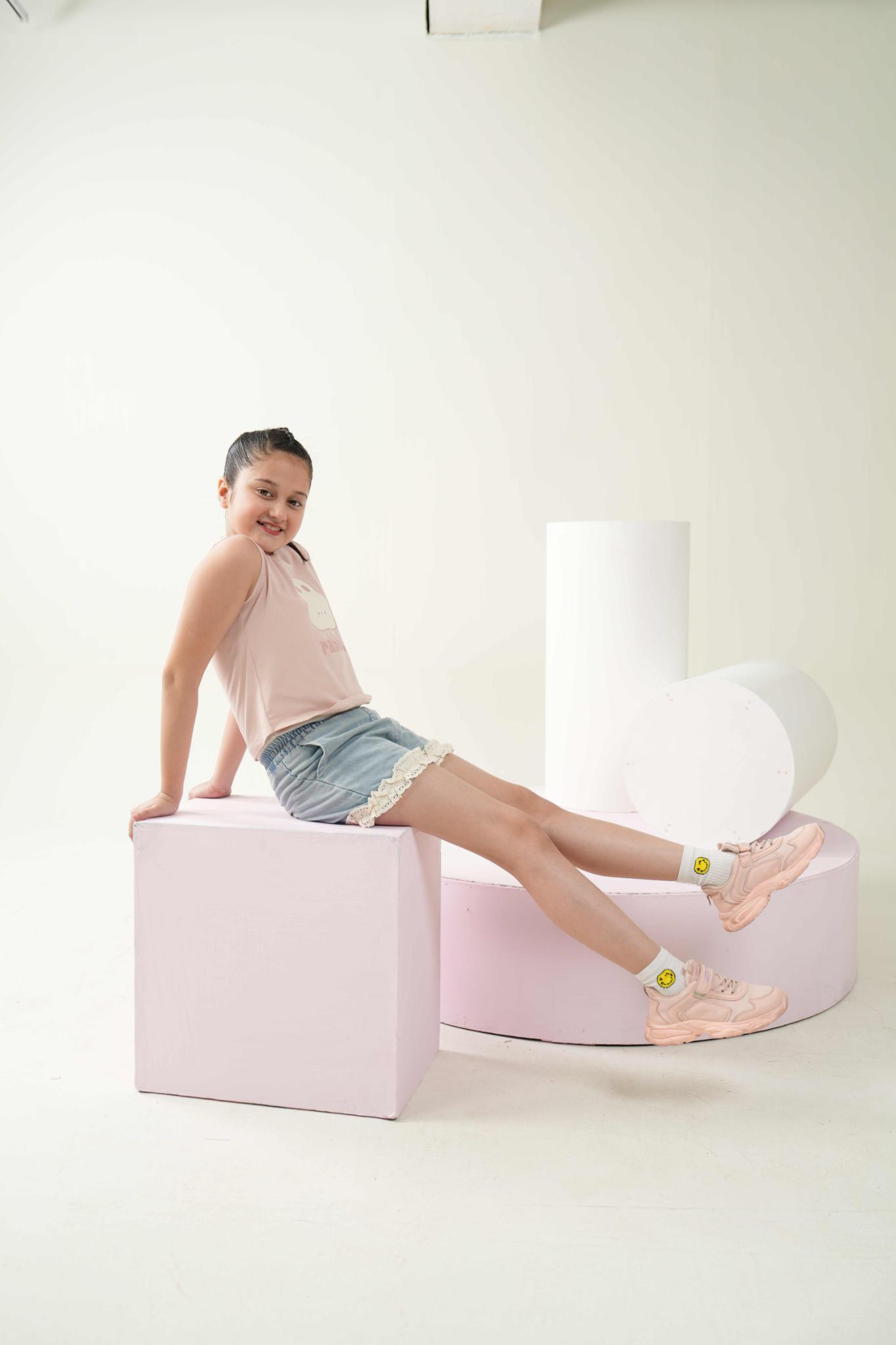 Rosy Rabbit Vest | Premium Kidswear – Littlemamco